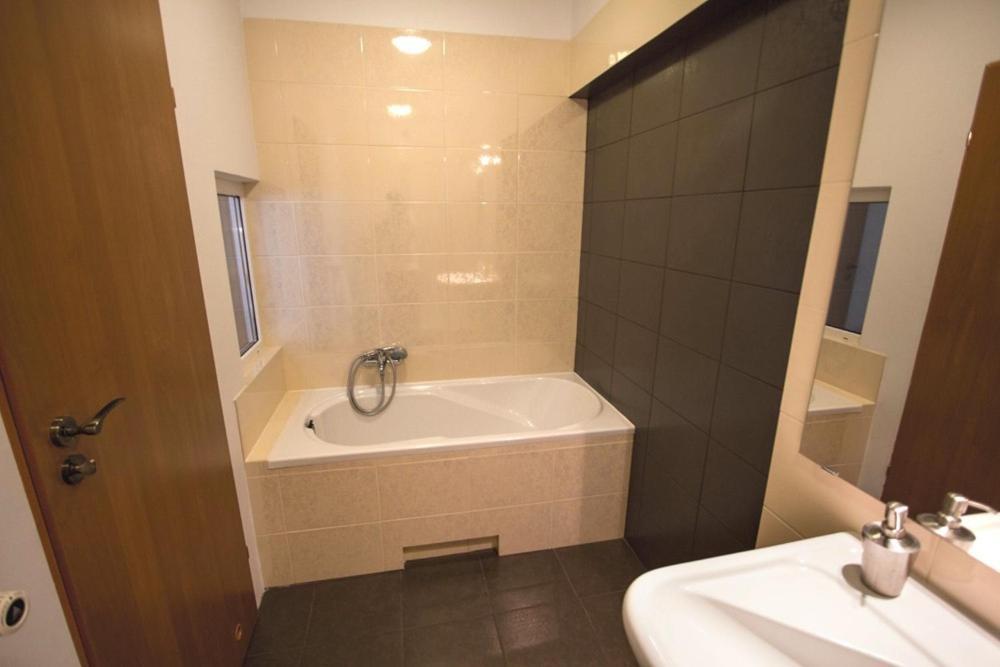 Hotel George Nadarzyn Szoba fotó